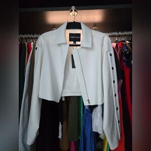 Kenneth Cole Women's White Button-Detail Cropped Blazer